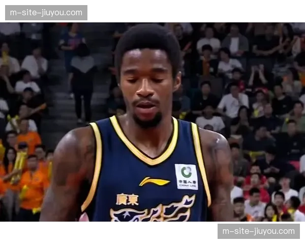 北京首钢客场20分大逆转广东 杰曼压哨三分完成赛季双杀